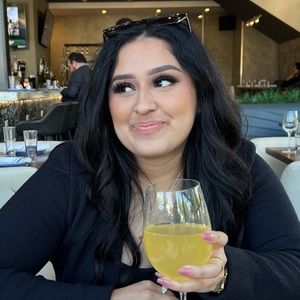 Meet your Posher, Maritza